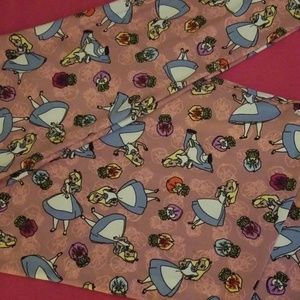 Lularoe Alice in Wonderland leggings